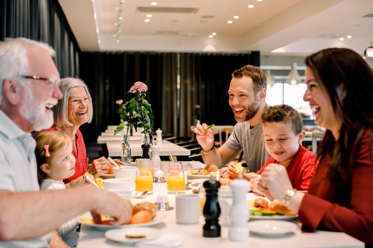 Quality Hotel Strawberry Arena Солна Экстерьер фото