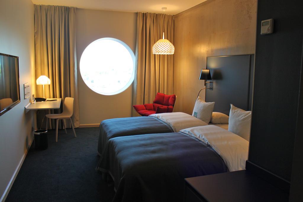Quality Hotel Strawberry Arena Солна Экстерьер фото